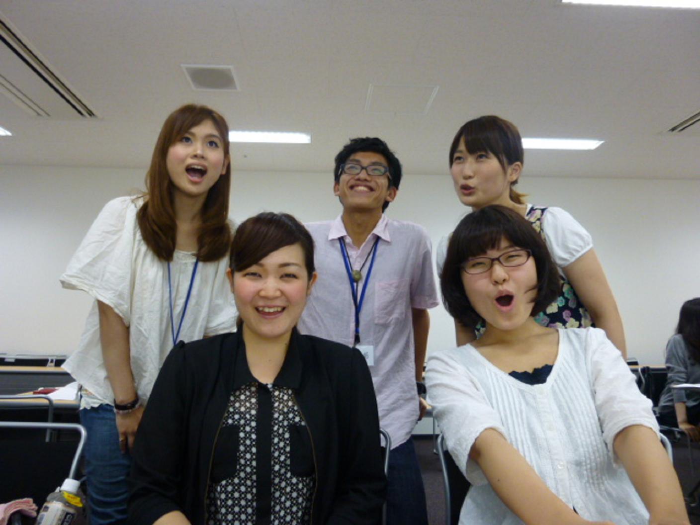 口は縦に横に大きく開けて！「あ！い！う！え！お！」